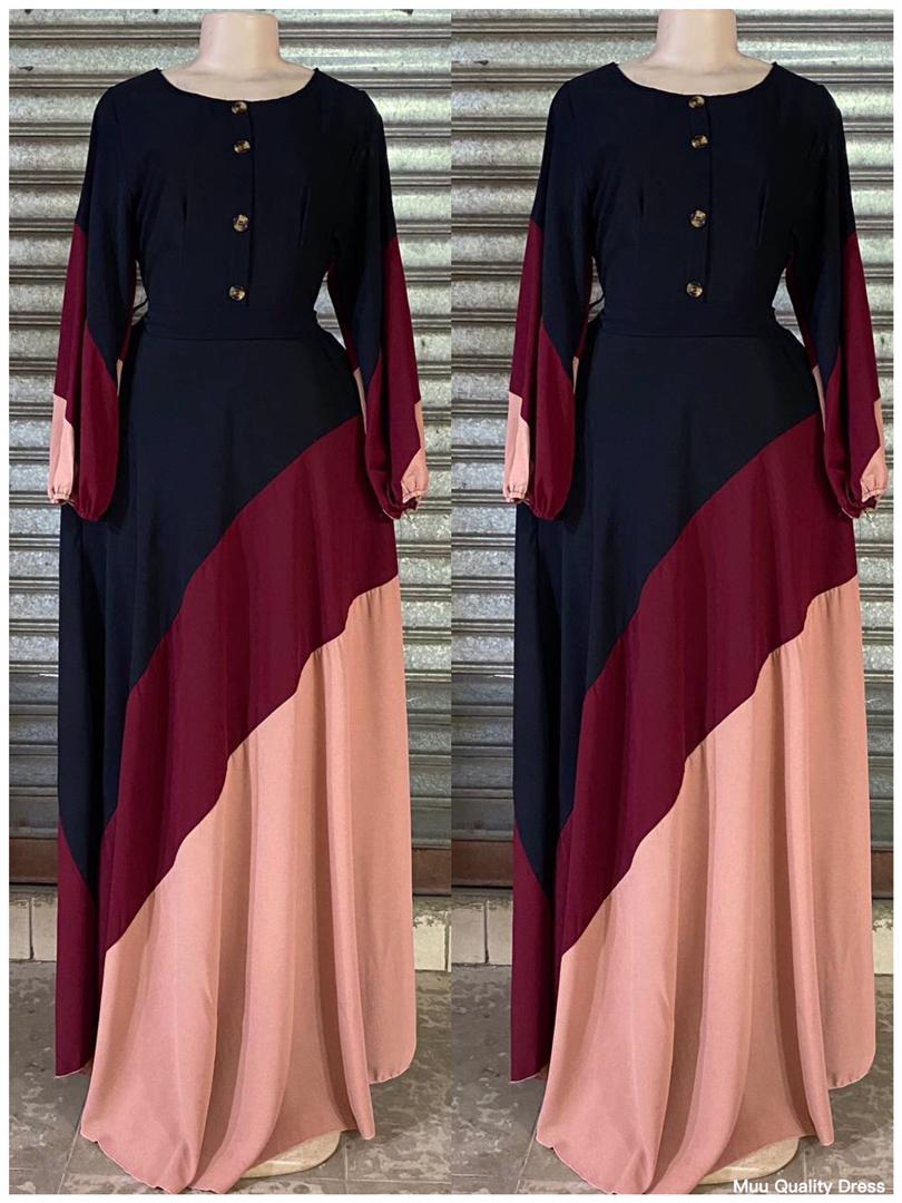 Thumbnail of Woman dresses 4