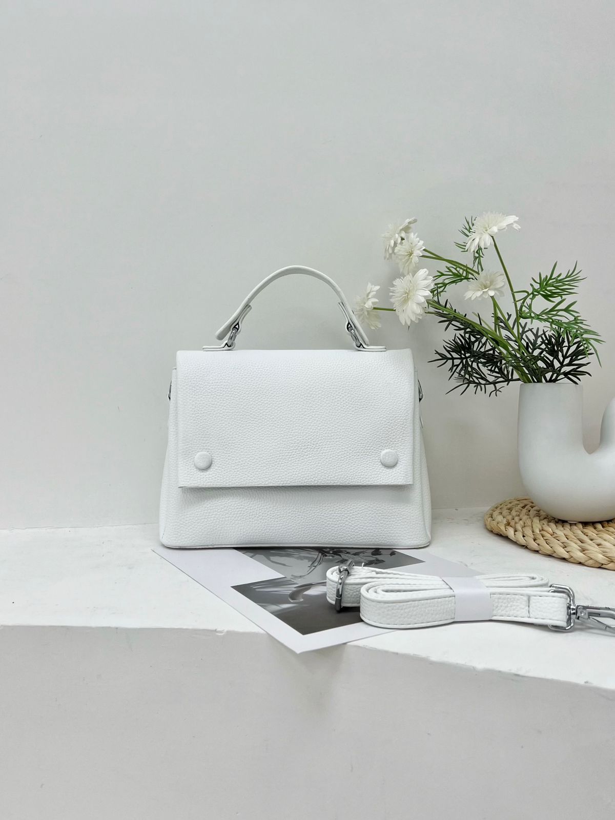 Thumbnail of Slim bag 4