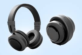 Thumbnail of Headphones 2