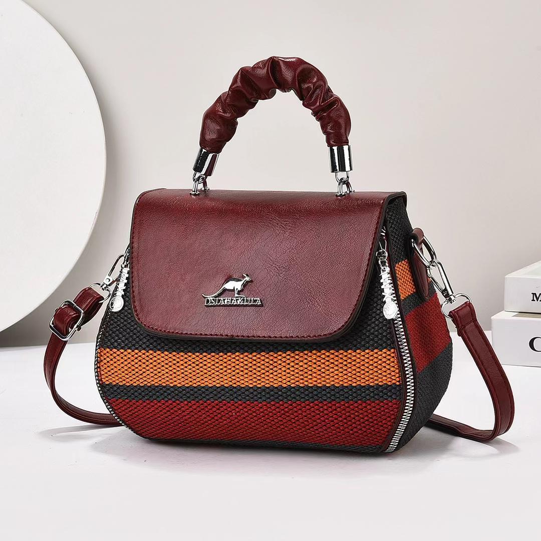 Thumbnail of Fancy handbag 4