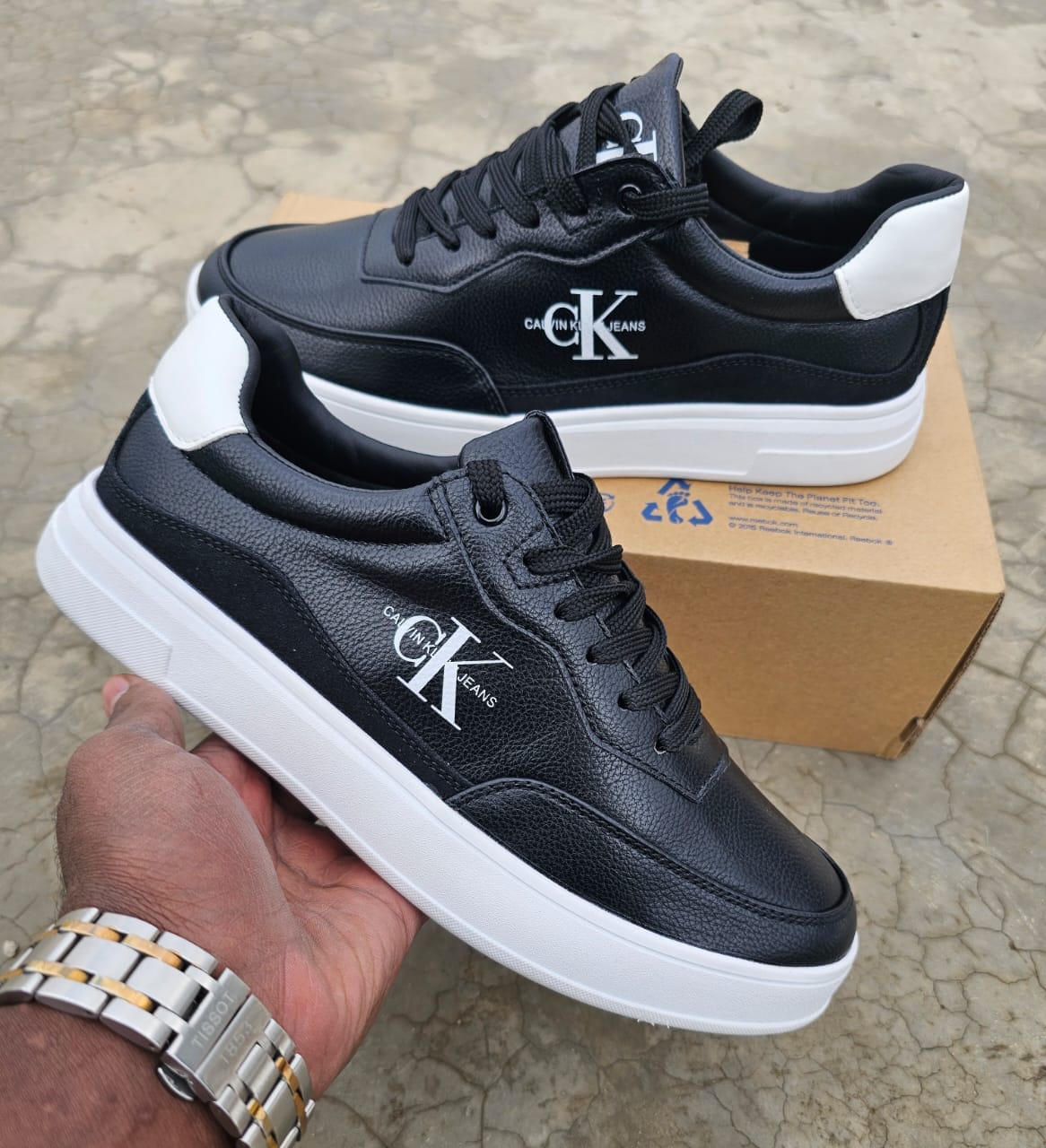 Thumbnail of Calvin klein 3