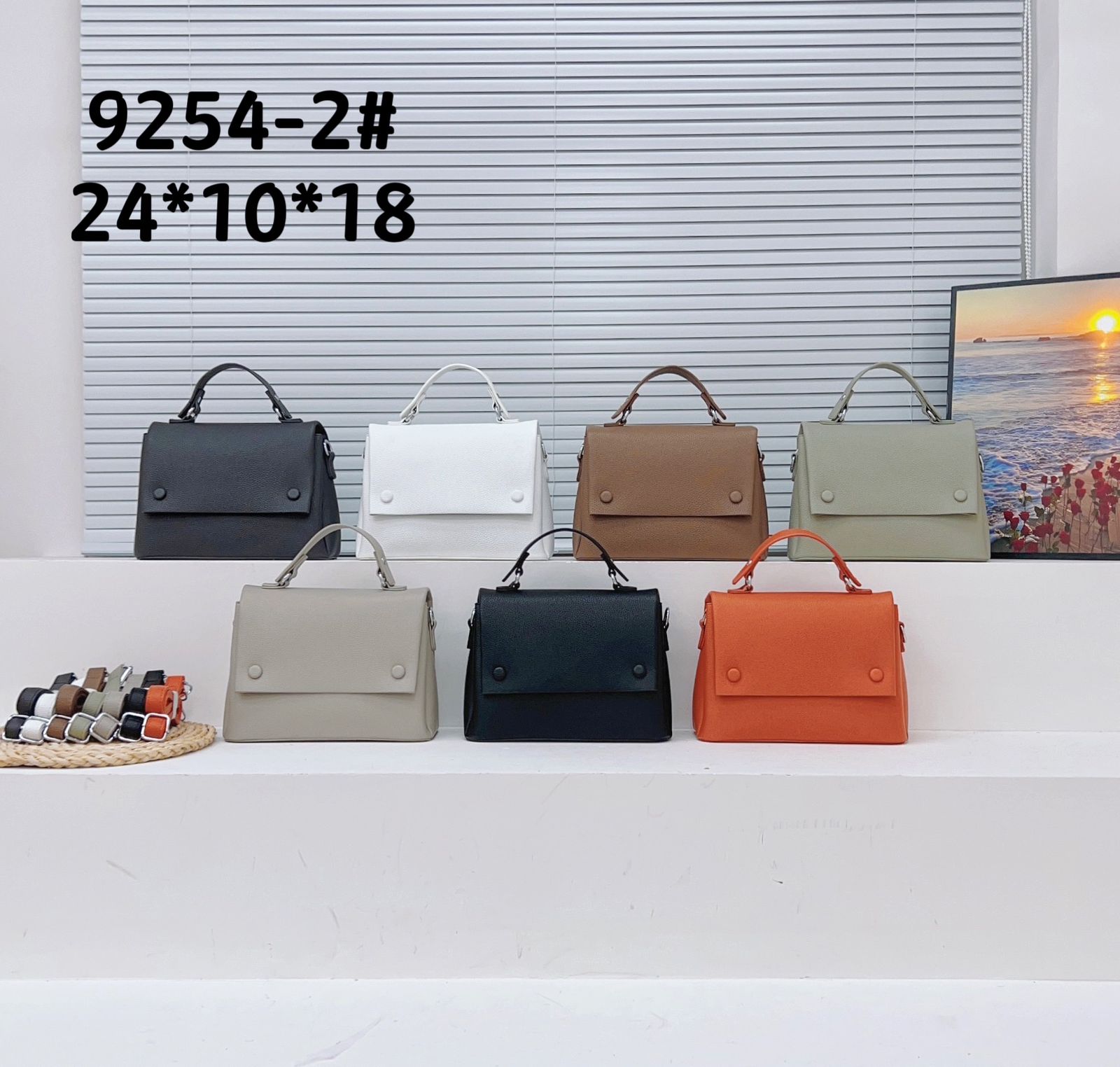 Thumbnail of Slim bag 2