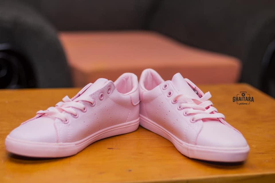 Thumbnail of Sneakers 2