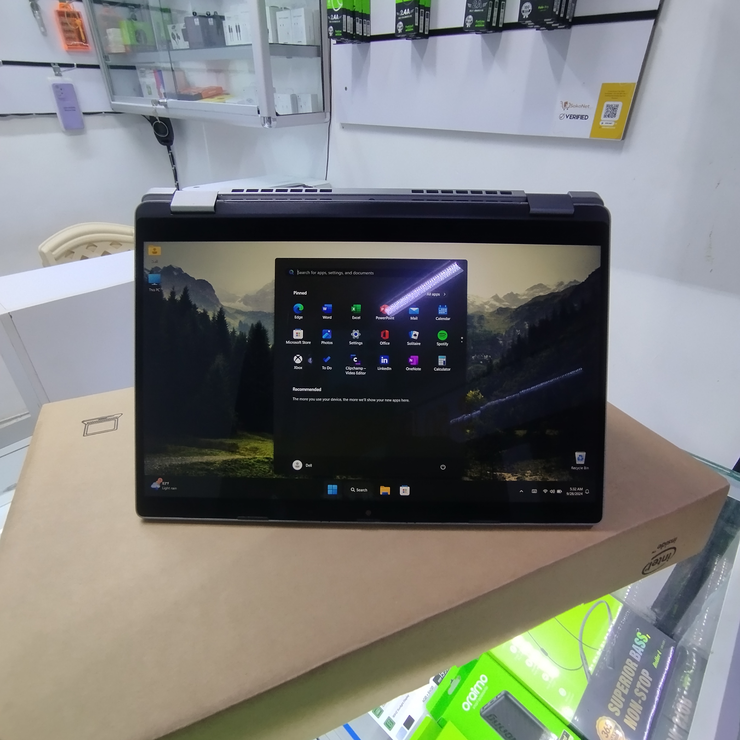 Thumbnail of Dell latitude 5320 2